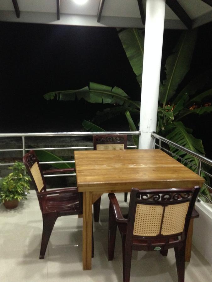 Masith Guest House Unawatuna Zewnętrze zdjęcie