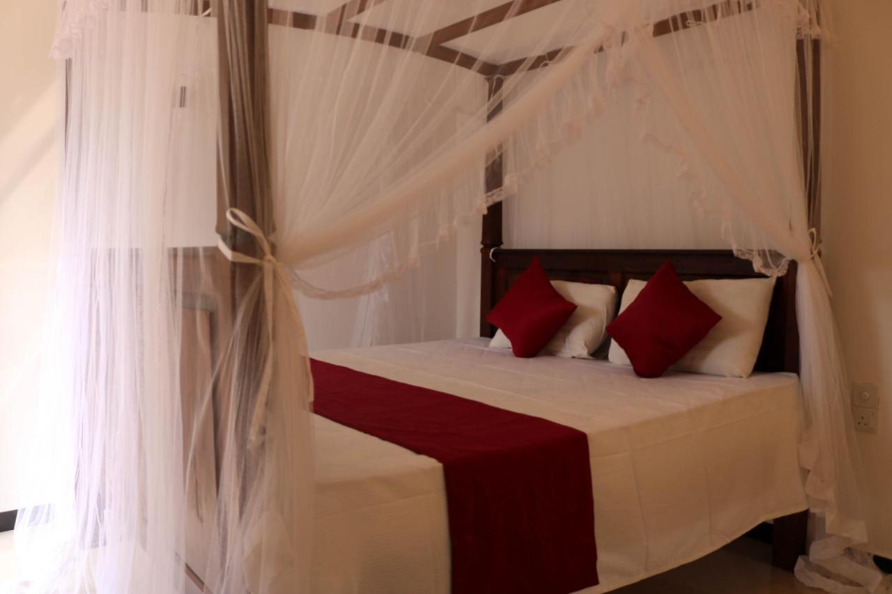 Masith Guest House Unawatuna Zewnętrze zdjęcie